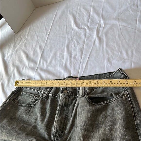 Levi's Gray Relaxed Men Jeans - Picture 6 of 8